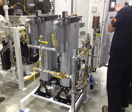 大流量壓縮空氣干燥設(shè)備-SR吸附式干燥機的應(yīng)用 大流量壓縮空氣干燥設(shè)備-SR吸附式干燥機的應(yīng)用