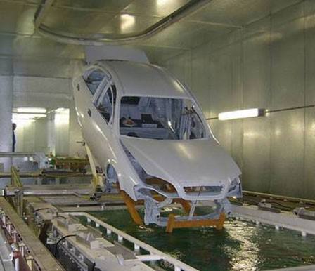 汽車生產(chǎn)線上的電泳涂裝 汽車生產(chǎn)線上的電泳涂裝