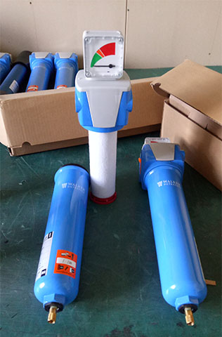 更換過濾器濾芯的演示 更換過濾器濾芯的演示