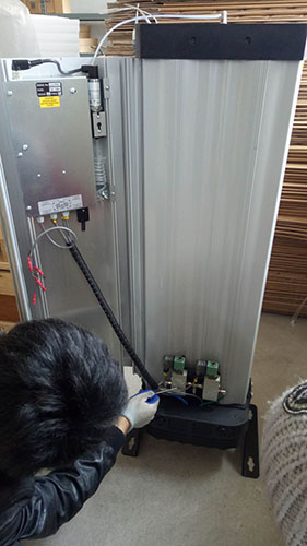 SR模塊化吸干機控制面板內部