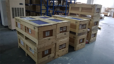 英國進口SR模塊化吸附式干燥機昨天下午到貨 英國進口SR模塊化吸附式干燥機昨天下午到貨