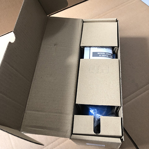 SRB氧氣過(guò)濾器打開(kāi)包裝盒 SRB氧氣過(guò)濾器打開(kāi)包裝盒