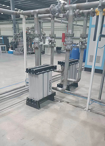 NVR系列SR除油模塊在安裝現(xiàn)場(chǎng) NVR系列SR除油模塊在安裝現(xiàn)場(chǎng)